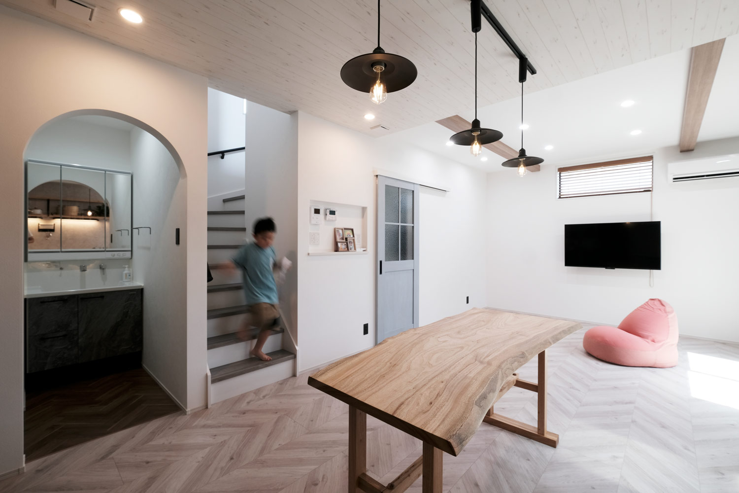 家族の未来を見据えた、快適でアットホームな住まい