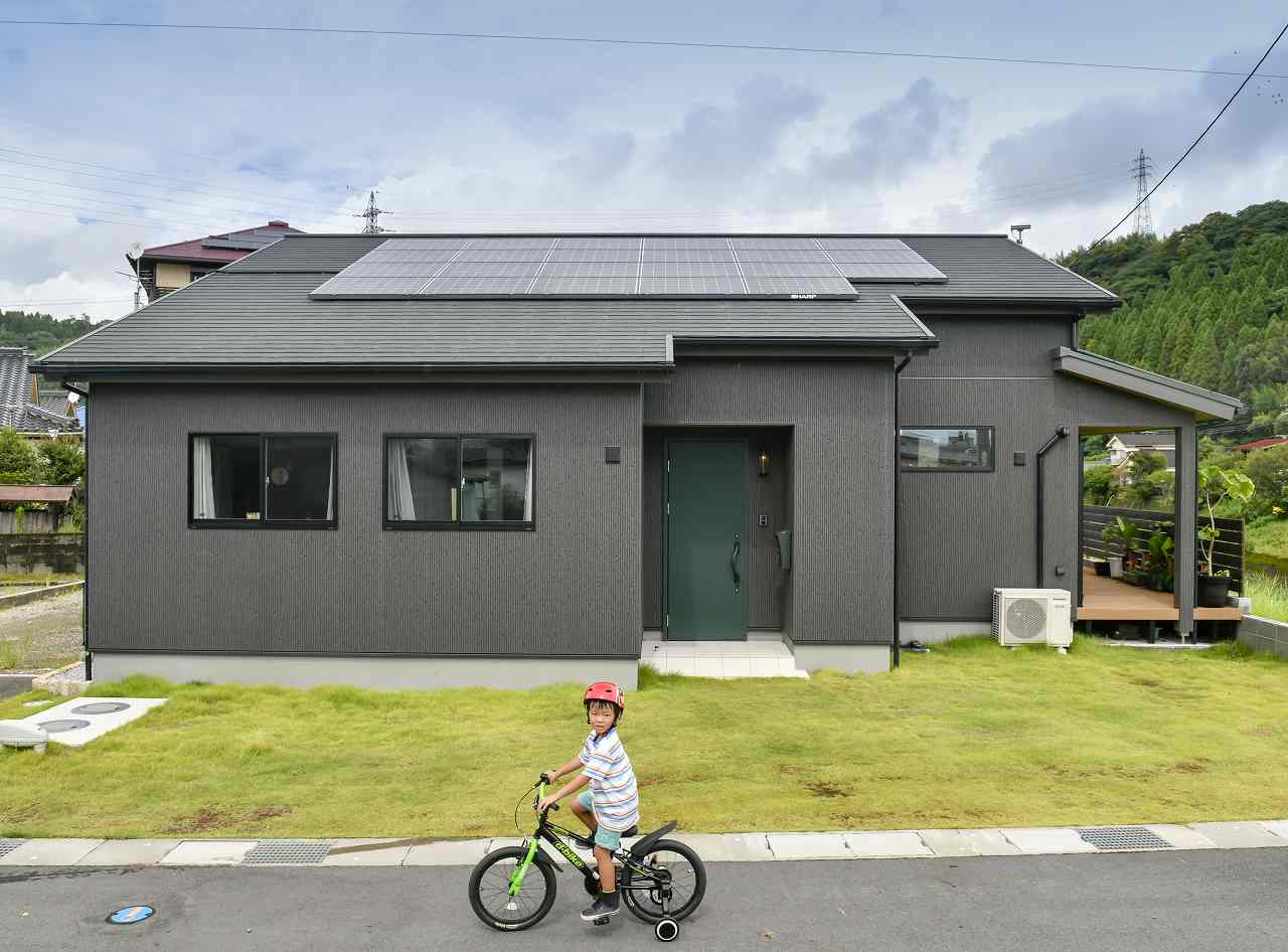 住み手のセンスと個性を表現したフラットハウス。