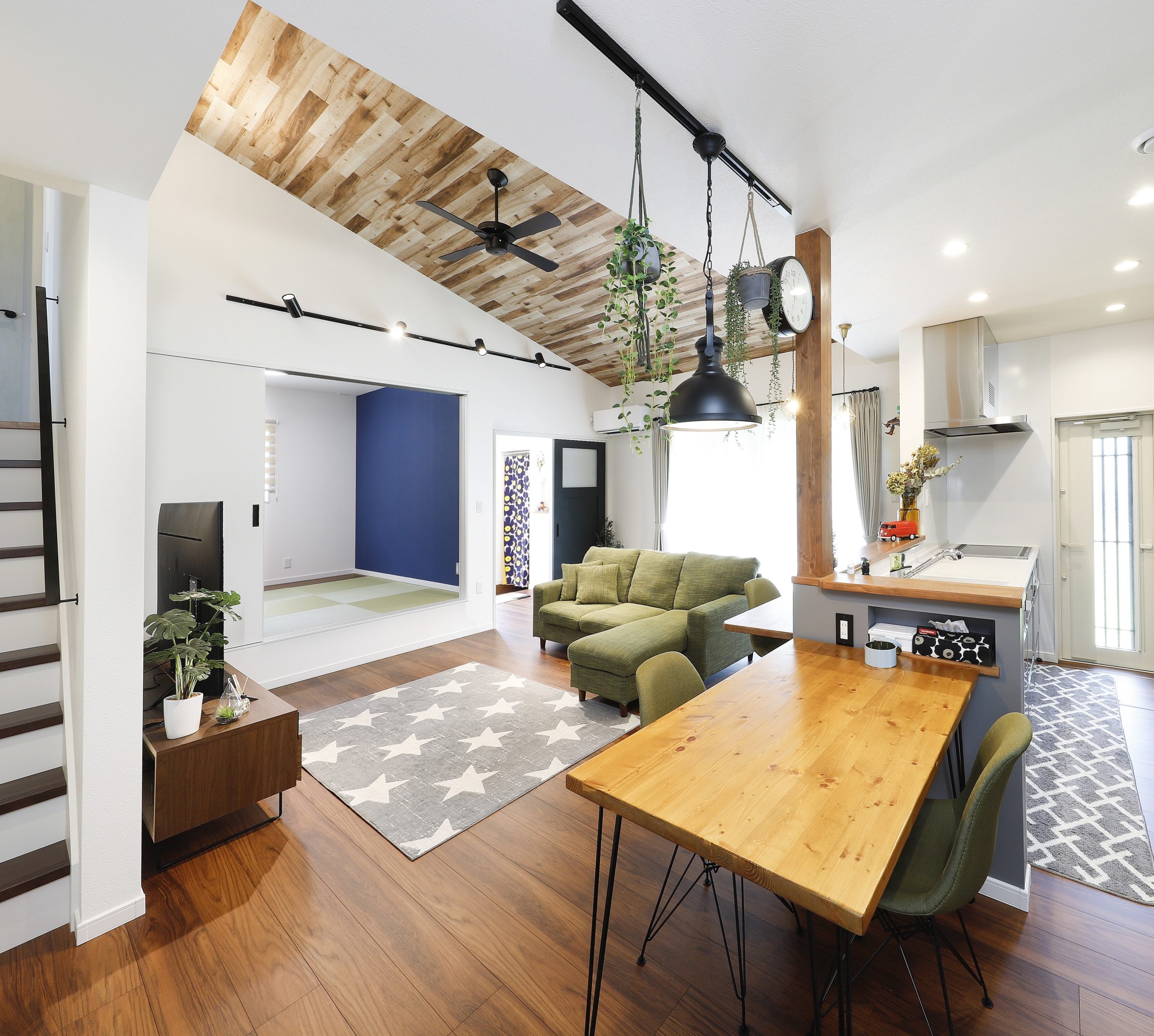 GRAND VISTA<br>【圧倒的な高性能×適正価格の注文住宅】