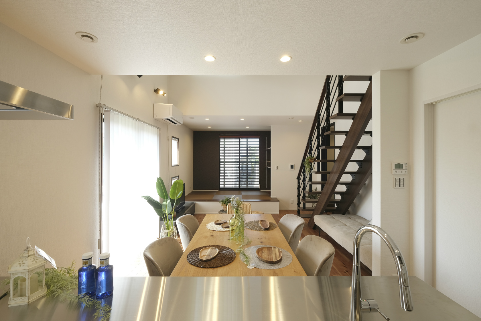 優れた性能とデザイン性を備えた強くて美しい住まい