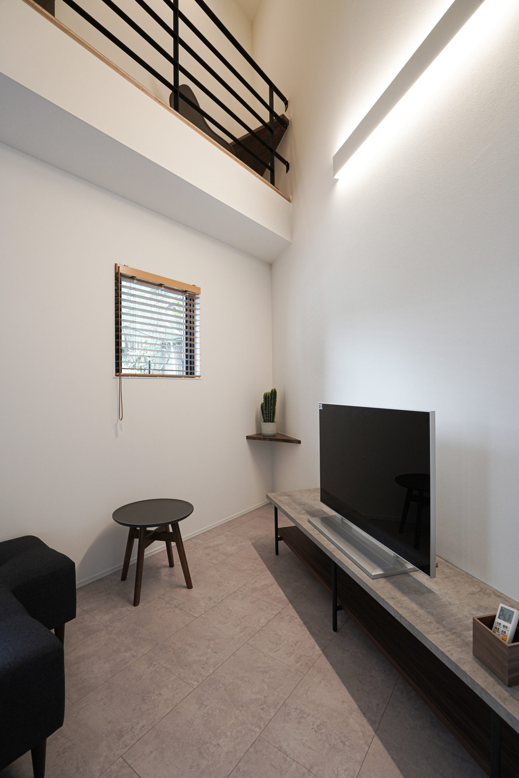 敷地25坪の可能性が広がる、芸術的な空間