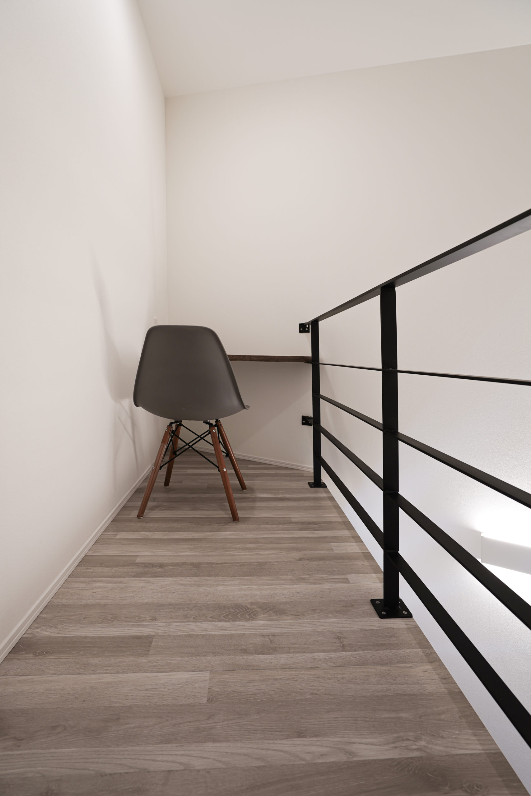 敷地25坪の可能性が広がる、芸術的な空間