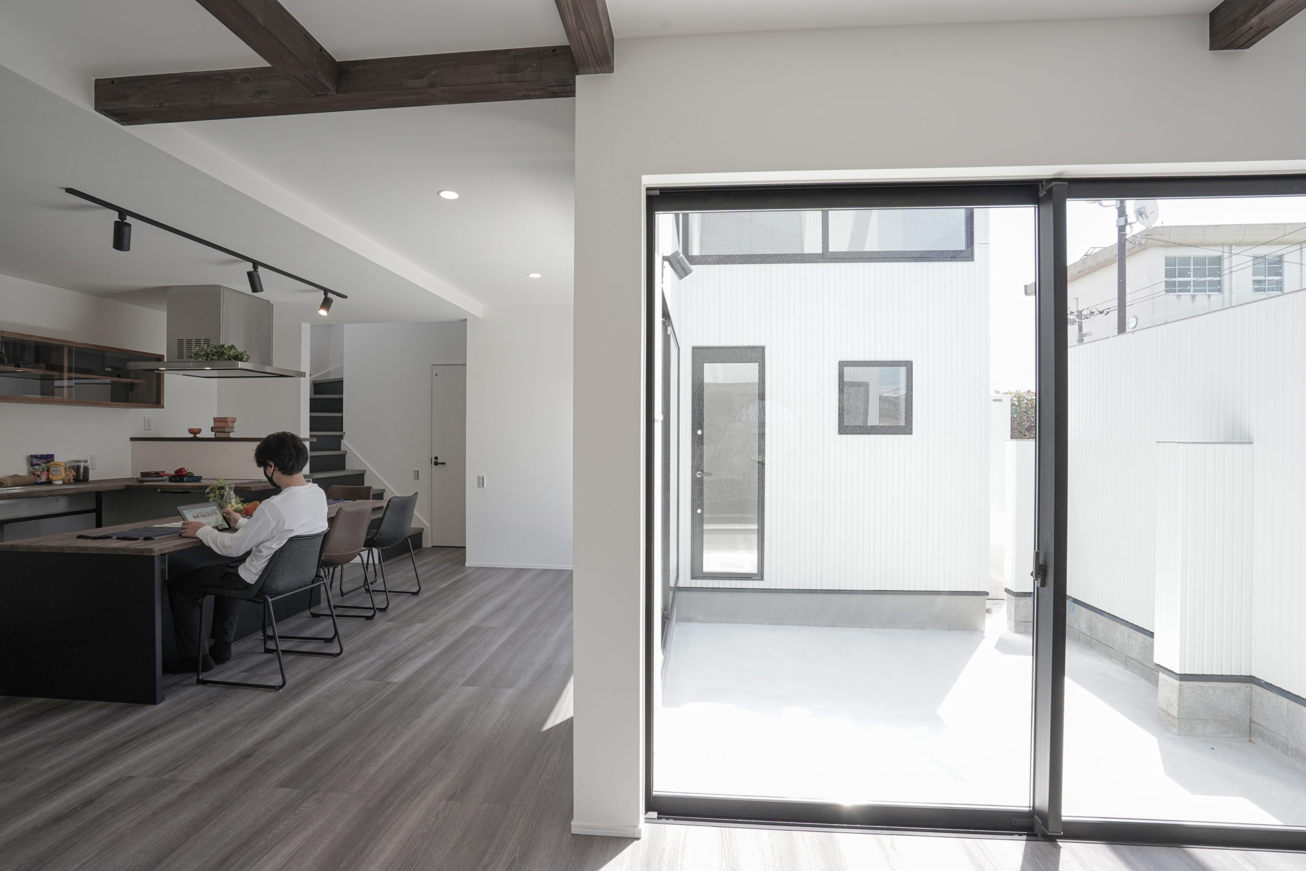 2階建てだからこそできた特別な中庭