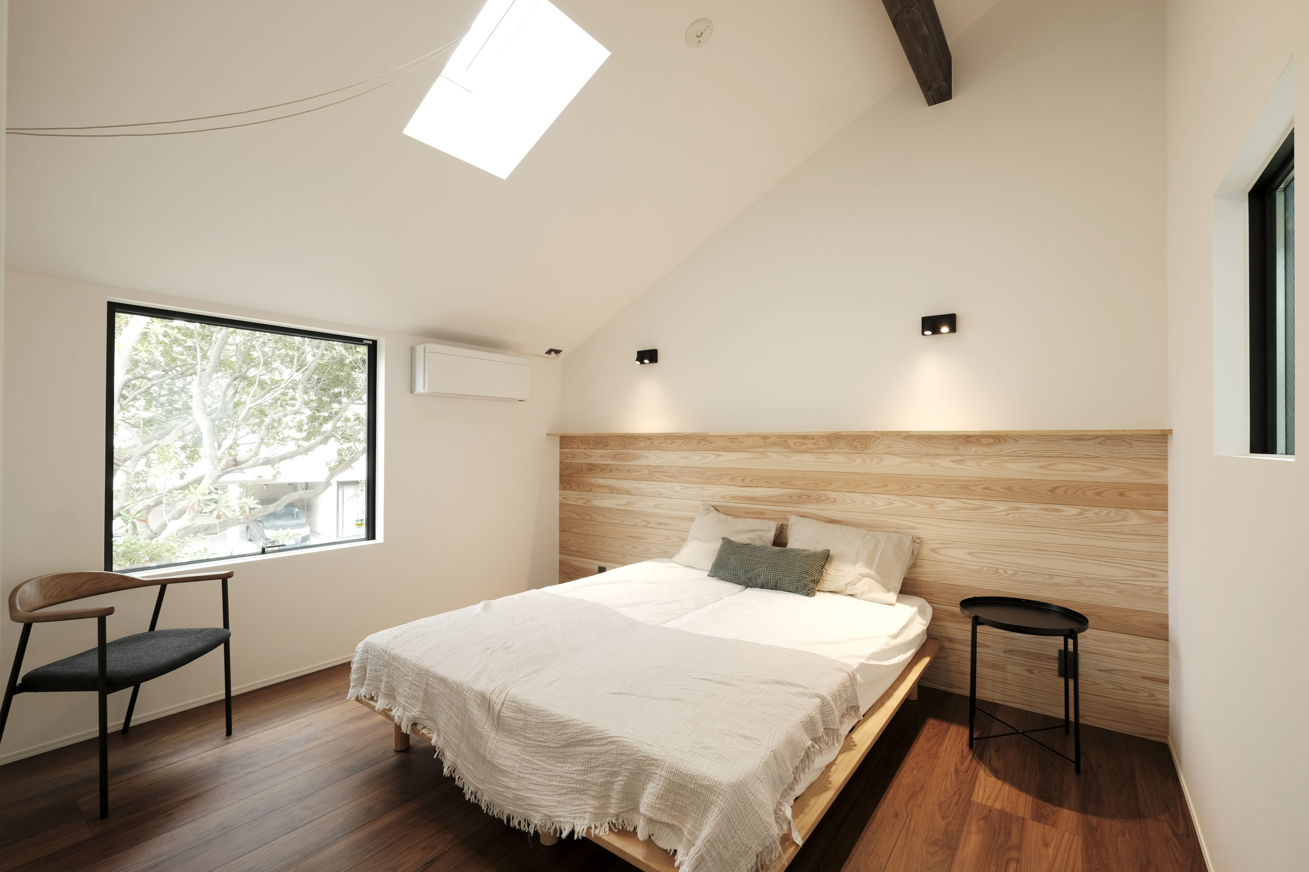 新感覚！住宅展示型カフェハウス。公園内に家づくり体験できる場所を。