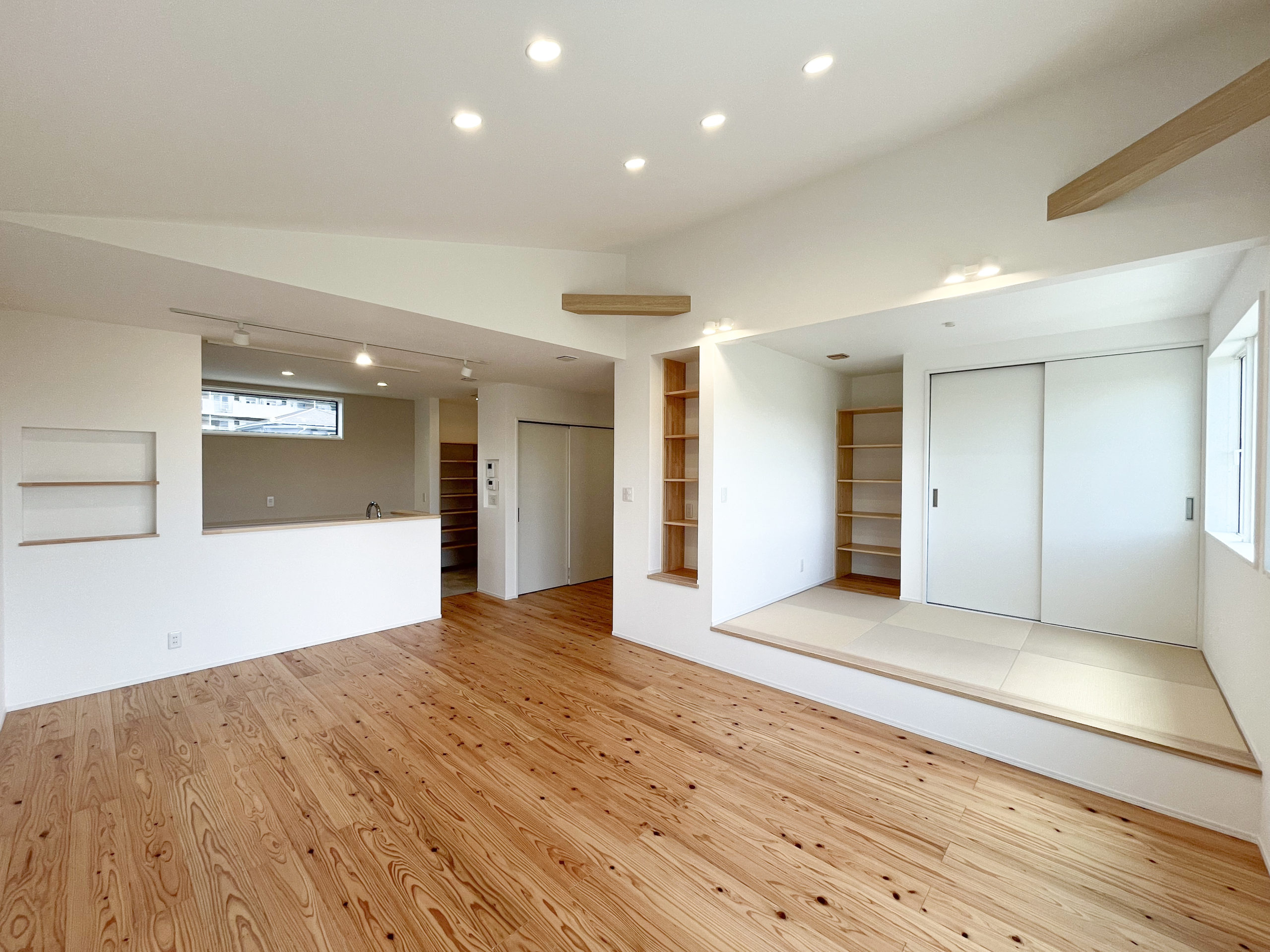 この家だけの景色を。住宅密集地におすすめの2階リビングの家