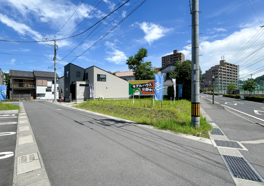 プティクローヌ草牟田 9区画分譲地　残り2区画！