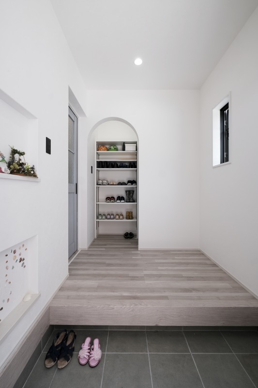 西海岸の風感じる、家事ラク設計の家。