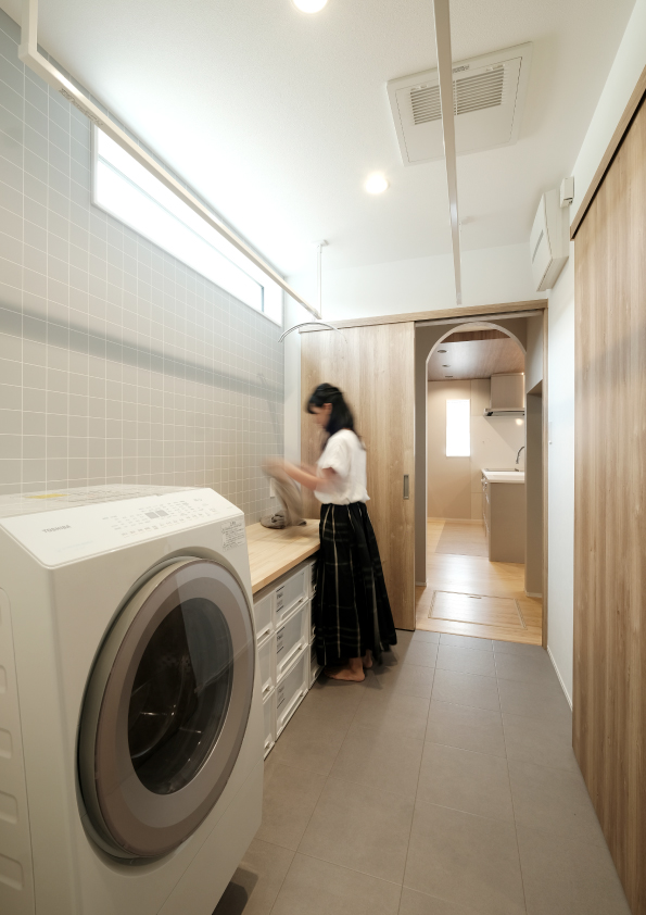 毎日を快適にする“2WAY動線”とヌックのある子育ての家。